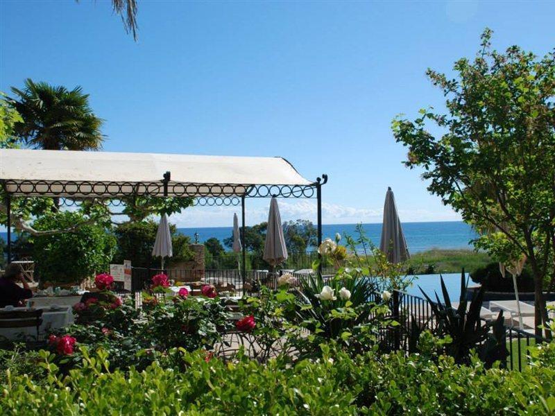 La Solenzara Hôtel Sari-Solenzara Esterno foto